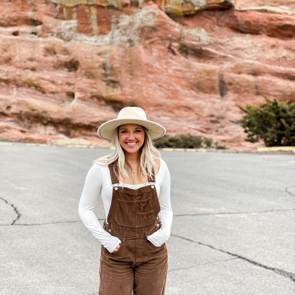 Meet your Posher, Jaci